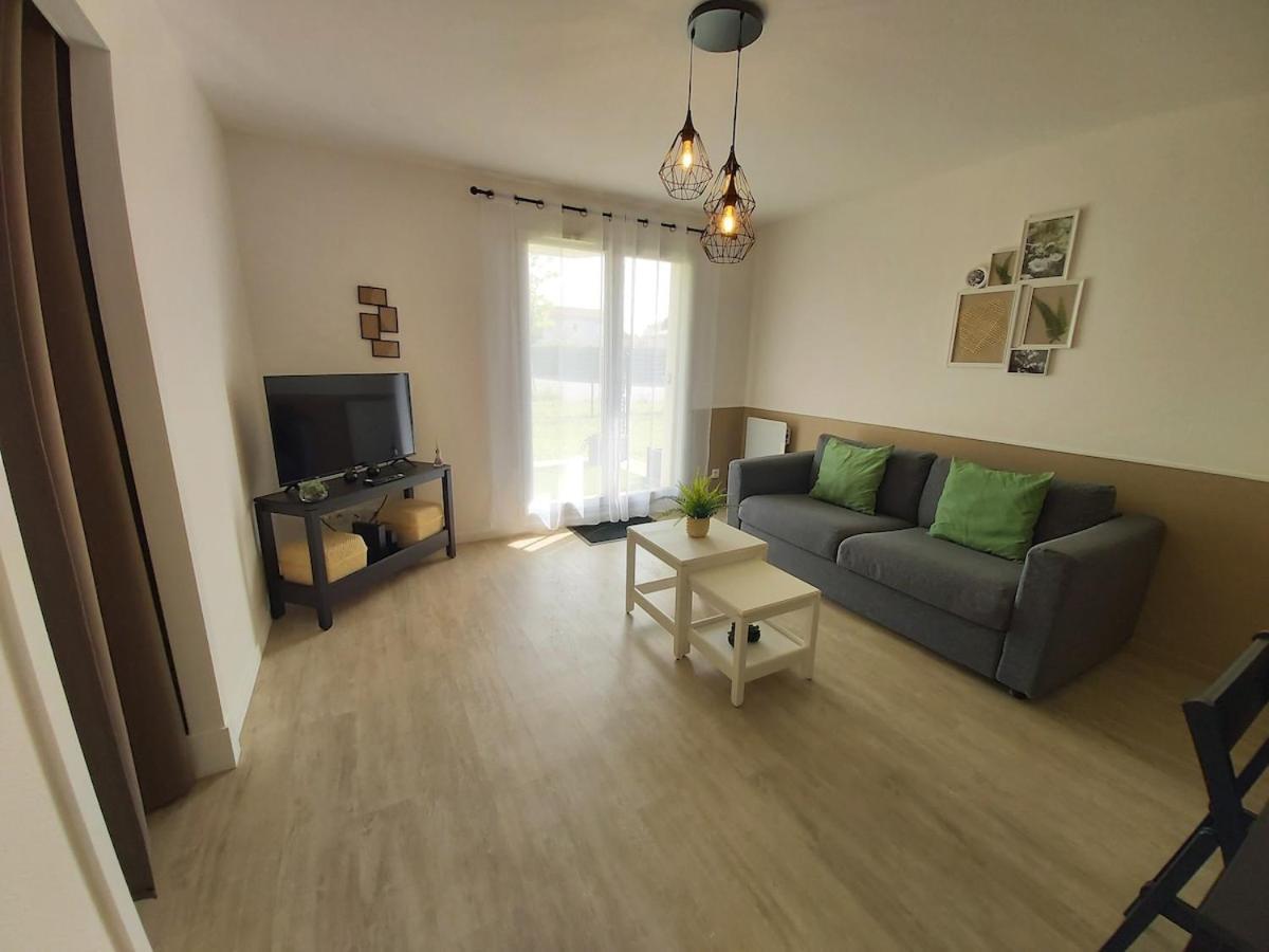 Le Sporting Land - Avec Entree Autonome, Parking Prive & Sa Piscine ! - Appartement Gaillac Buitenkant foto