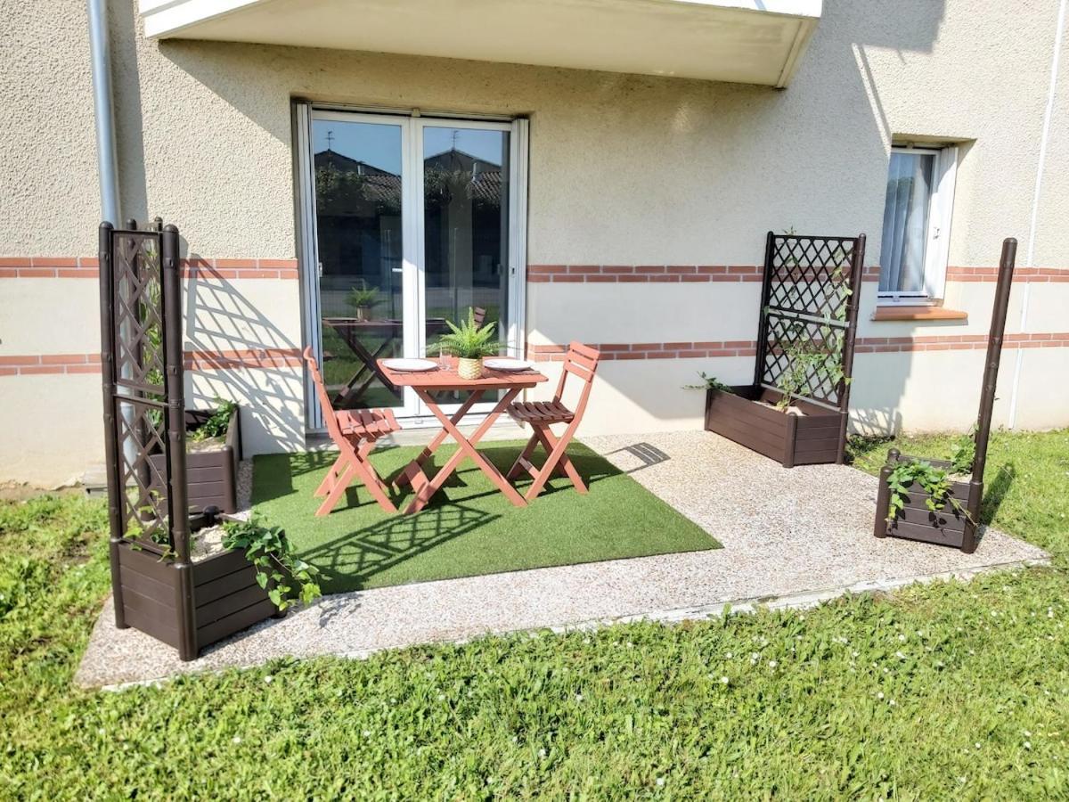 Le Sporting Land - Avec Entree Autonome, Parking Prive & Sa Piscine ! - Appartement Gaillac Buitenkant foto